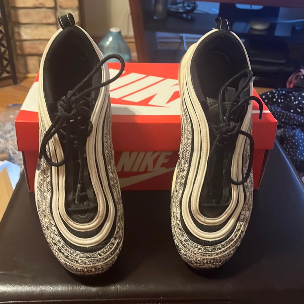 Nile Air Max 97